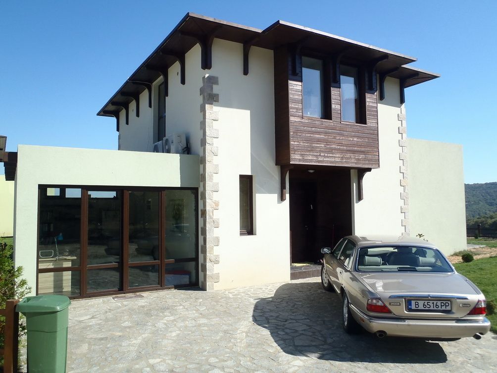 Продается дом в 17 км от г. Варна - фото 1